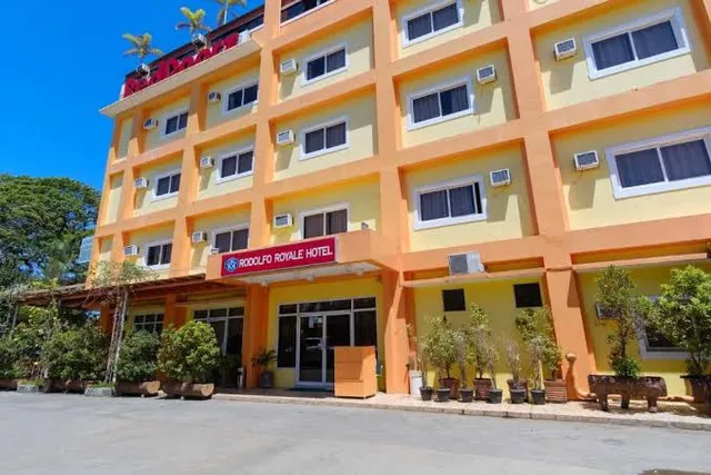 RedDoorz Plus @ Manalo Extension Road Palawan