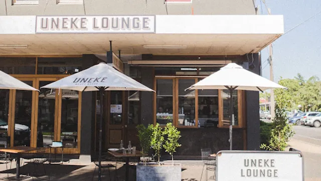 Uneke Lounge