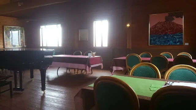 西･洋･膳･所 ぶどうの樹