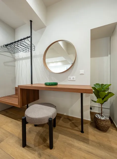 Derouse Othon Suite with Hydromassage Jacuzzi