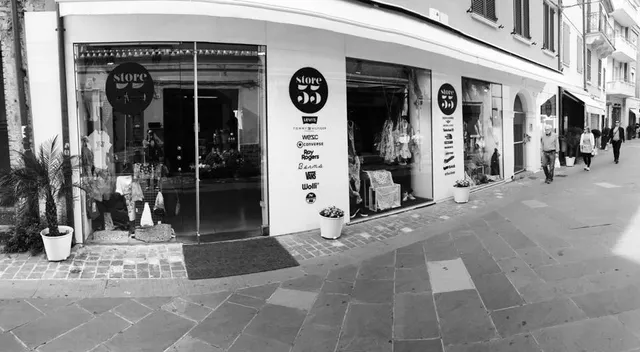 Store 55 abbigliamento