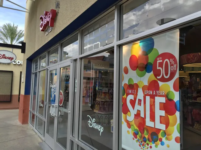 Disney Store Outlet