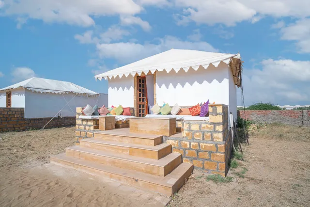 Desert Gateway Resorts