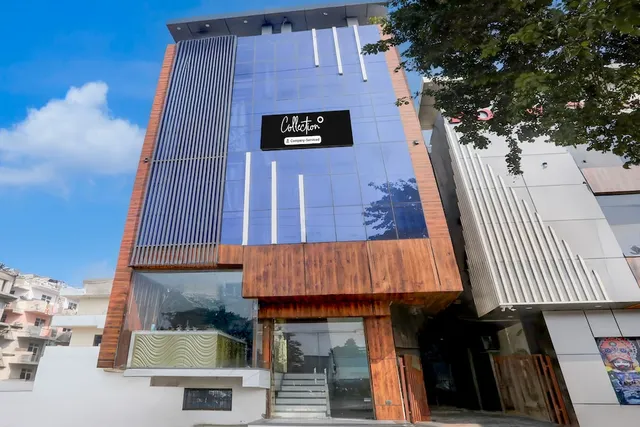 Collection O Naroli Chowraha Mathura