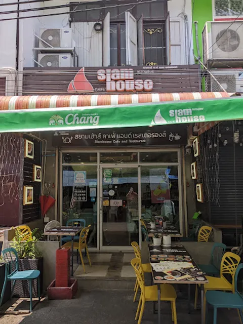 Siamhouse Cafe and Restaurant