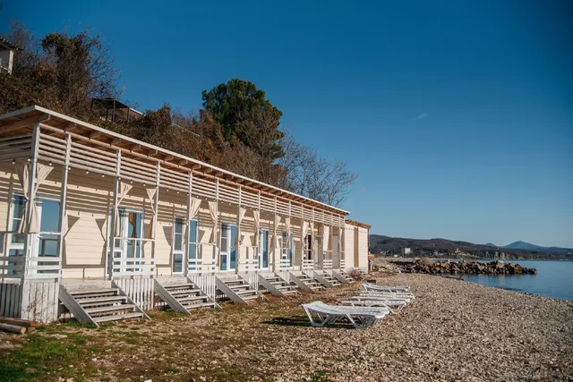 Пляжный кемпинг "9-й километр"