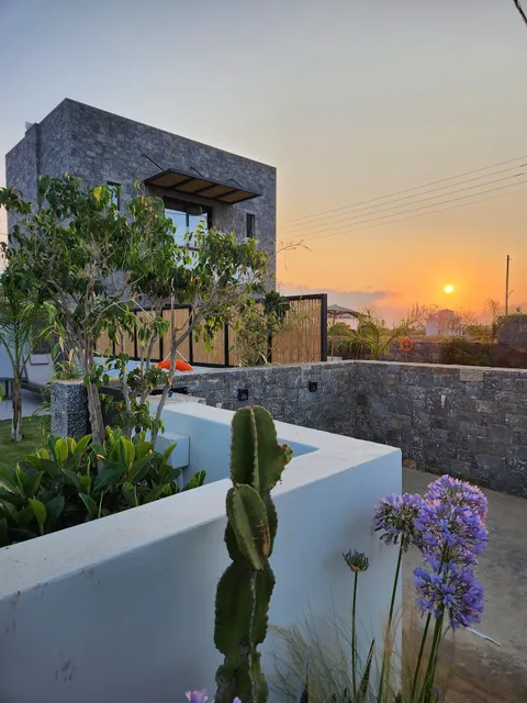 HERMAGIO Luxury Villas With Private Pools