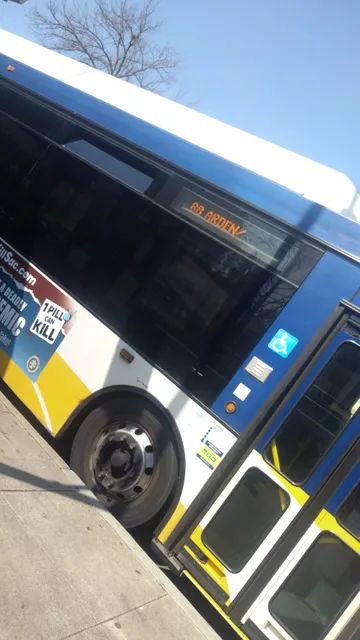 Arden/Del Paso Station (EB)