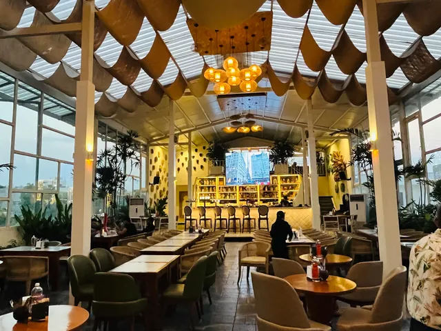 Cocobolo - Bar & Diner