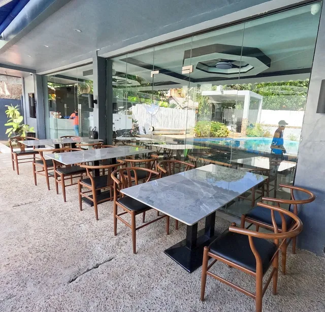 Lucky Tito Diving Inn