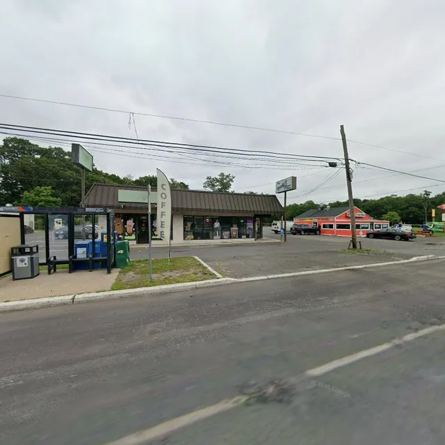 The Howell Corner Store