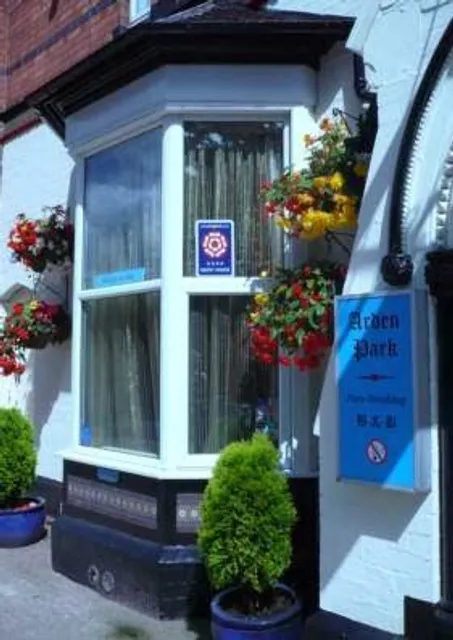 Arden Park Ensuite Rooms