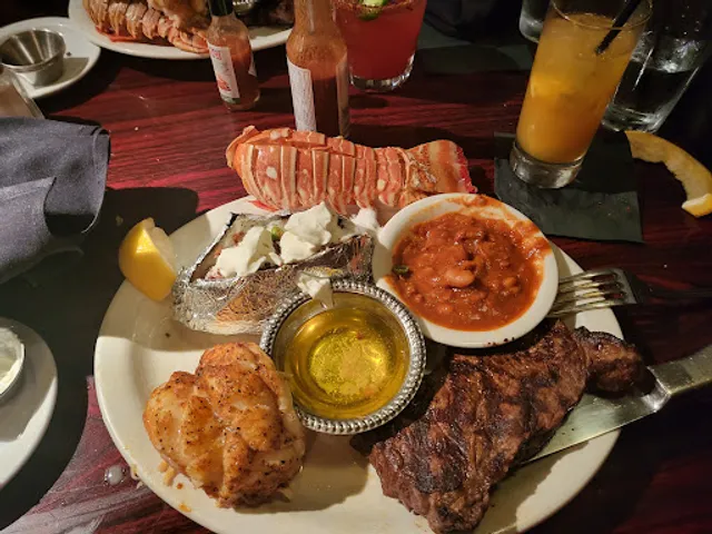 Richard’s Prime Rib & Seafood