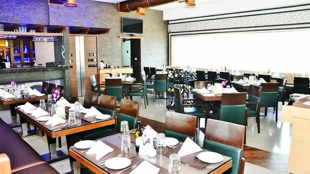 Mahesh Lunch Home - Viman Nagar