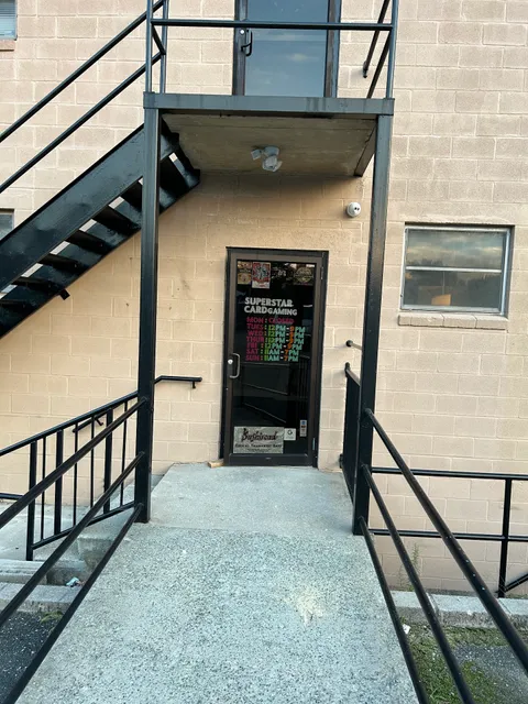 SuperStar Card Gaming