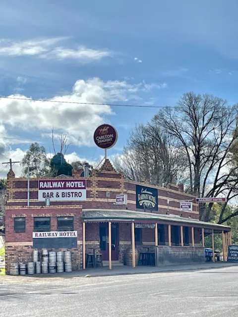 Railway Hotel Castlemaine