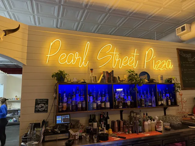 Pearl Street Pizza
