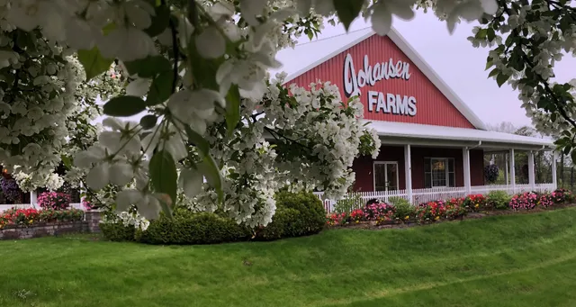 Johansen Farms Nursery & Garden Center