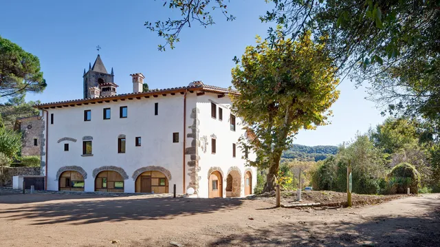 B&B La Rectoria de Sant Miquel de Pineda