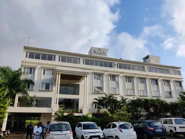 Hotel Raama