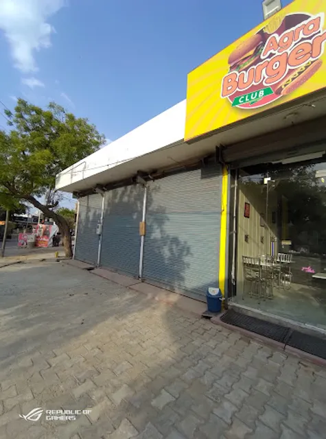 Agra Burger Club