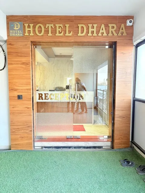 HOTEL DHARA