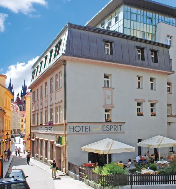 EA Hotel Royal Esprit