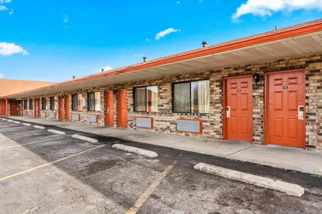 Budget Host Inn by Hotel O Portland near I-65