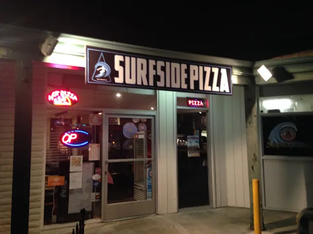Surfside Pizza