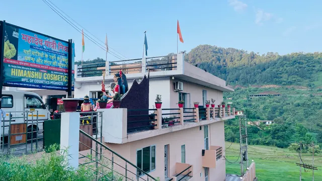 Mahadev Yatri Niwas trust