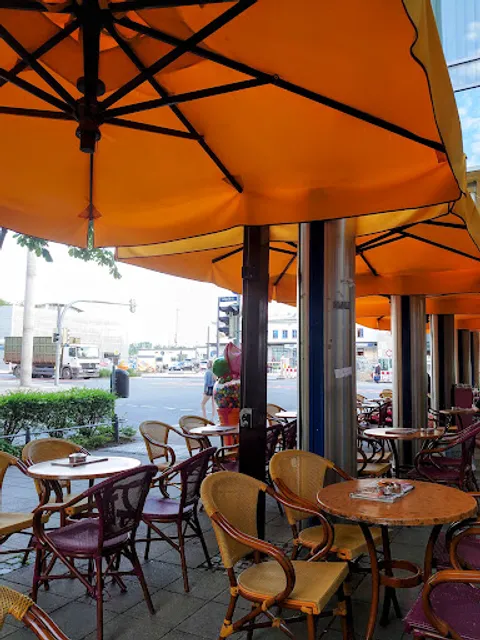 Café Eiscafe La Perla