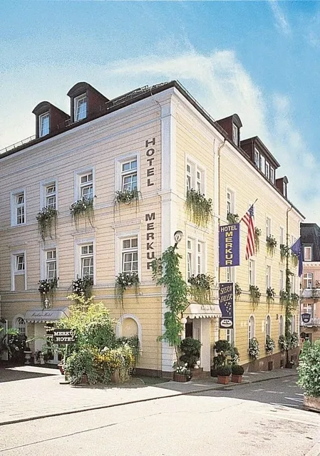 Hotel MERKUR - Baden-Baden