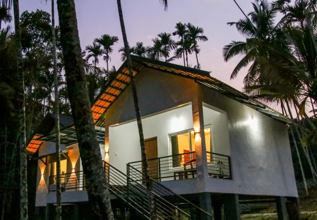 Frontier 64 Holiday Home