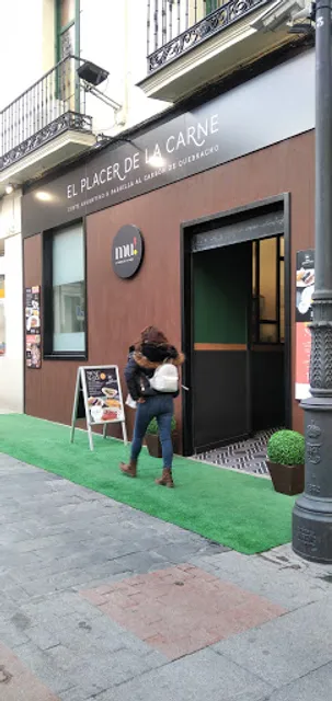 Mu! el placer de la carne