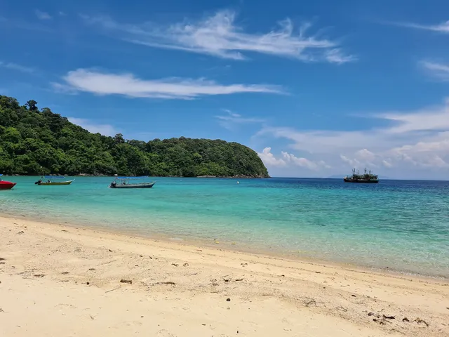 Pulau Tenggol