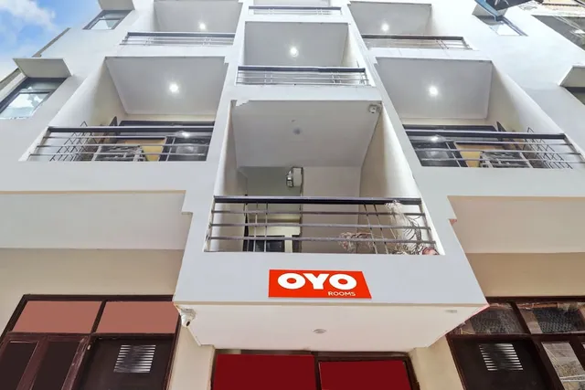 Flagship Hotel Moonshine Inn