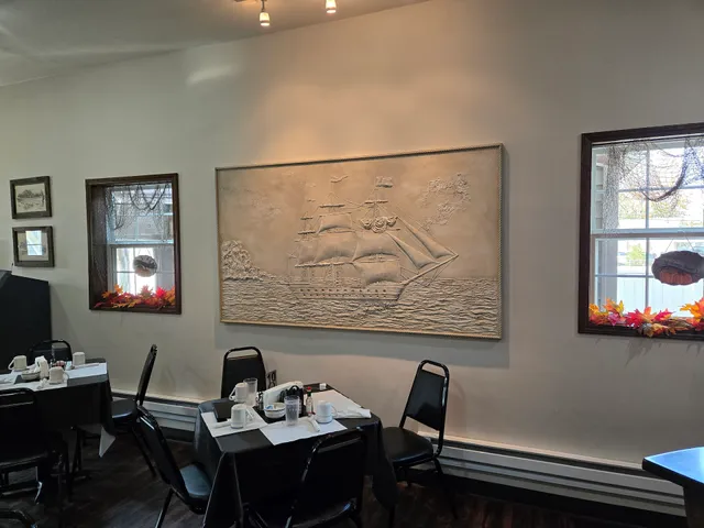 Captain's Galley Room