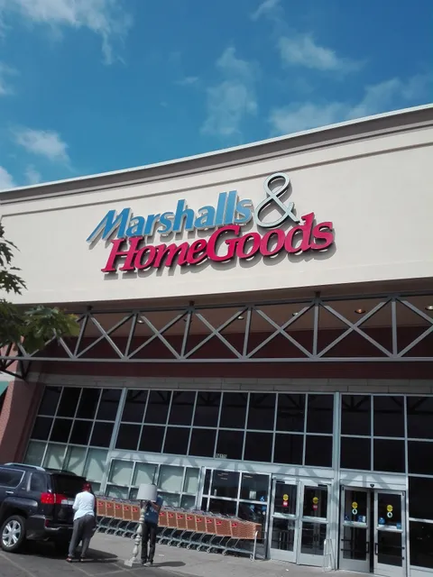 Marshalls & HomeGoods