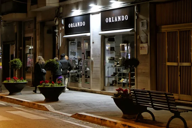 ORLANDO_store_caserta