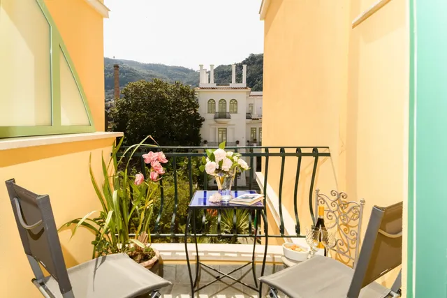 La Camelia Apartment