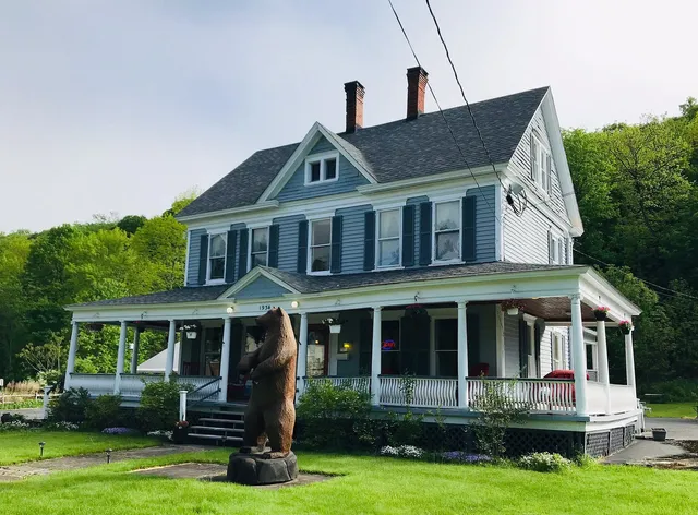 Reynolds House Inn & Motel