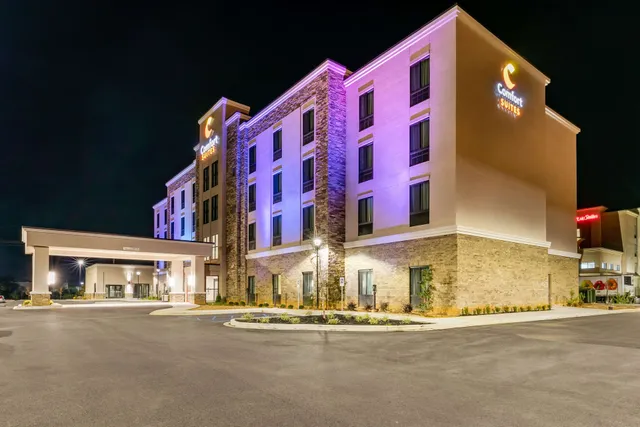 Comfort Suites North Tupelo