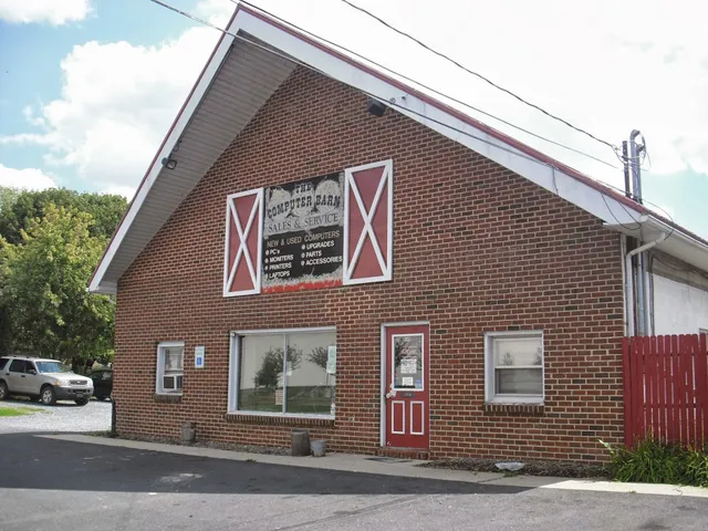 The Computer Barn