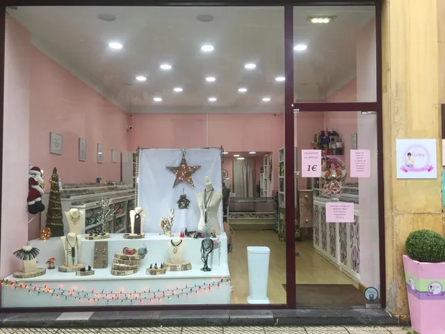 Gulpy: bisutería y artesanía en cuero. Taller