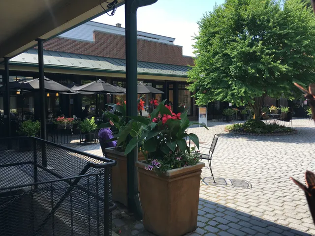 Rhinebeck Courtyard