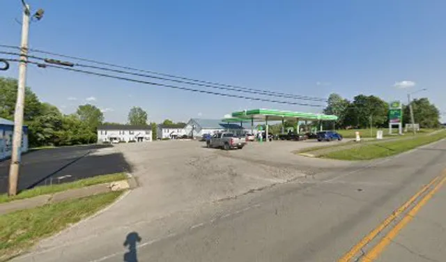 Center Court Food Mart