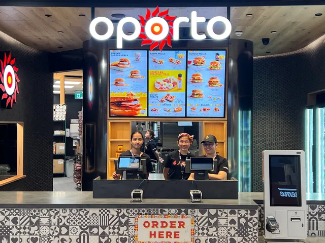 Oporto Sydney Airport T2