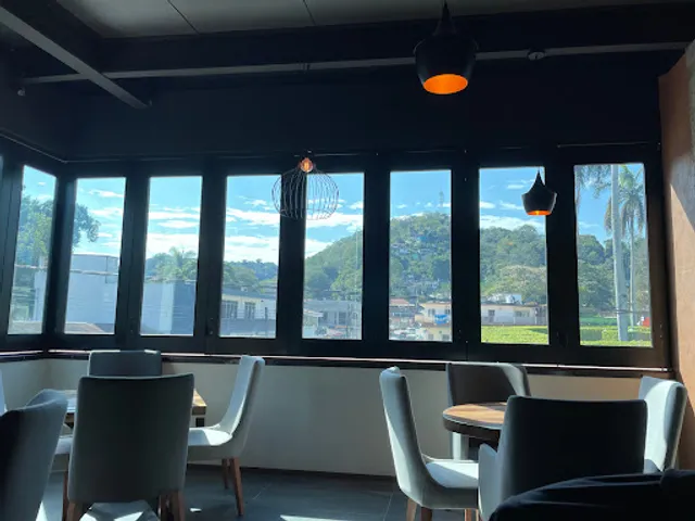 Túnel Restaurante & Bar