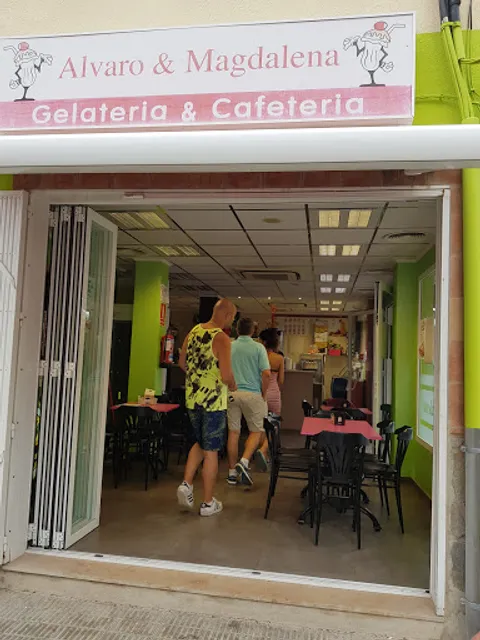 Geladeria & Cafeteria Alvaro & Magdalena