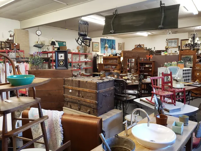 Antique Exchange Co-Op